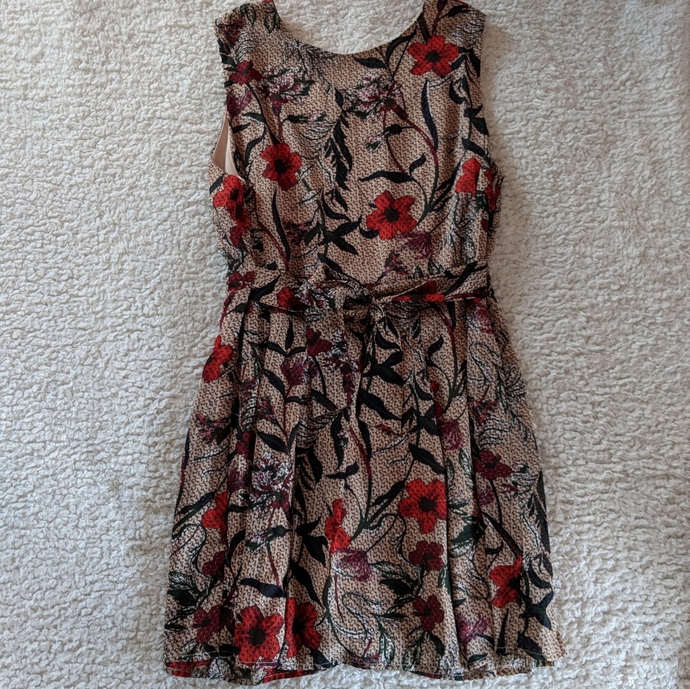 Yumi red floral dress
